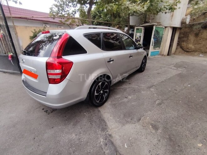 Kia  2008, 344,000 km - 1.6 l - Bakı
