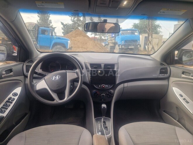 Hyundai Accent 2015, 148,800 km - 1.6 l - Bakı