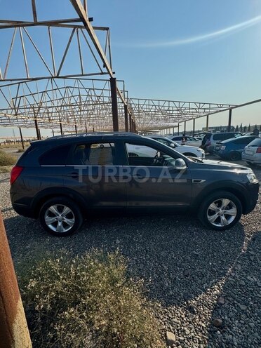 Chevrolet Captiva 2012, 332,000 km - 2.4 l - Samux
