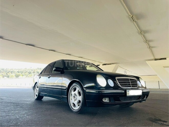 Mercedes E 270 1999, 298,000 km - 2.7 l - Bakı