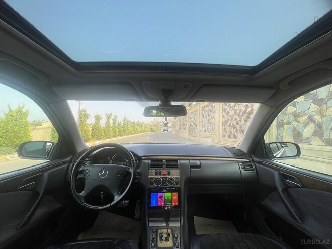 Mercedes E 270 1999, 298,000 km - 2.7 l - Bakı