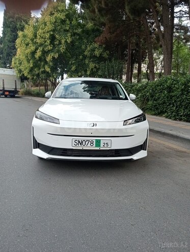 Changan Qiyuan A05 2025, 0 km - 1.5 л - Bakı