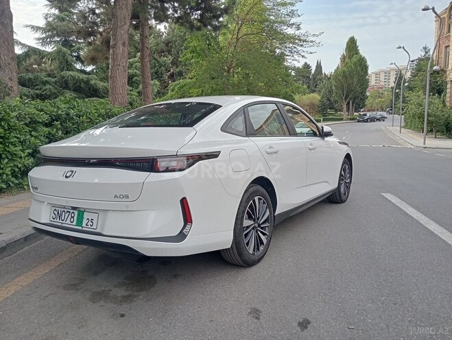 Changan Qiyuan A05 2025, 0 km - 1.5 л - Bakı