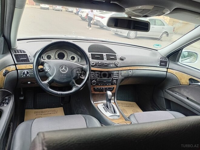 Mercedes E 270 2003, 270,000 km - 2.7 л - Bakı