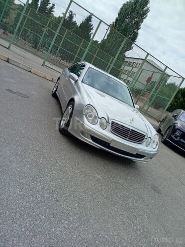 Mercedes E 270 2003, 270,000 km - 2.7 л - Bakı