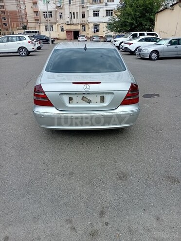 Mercedes E 270 2003, 270,000 km - 2.7 л - Bakı