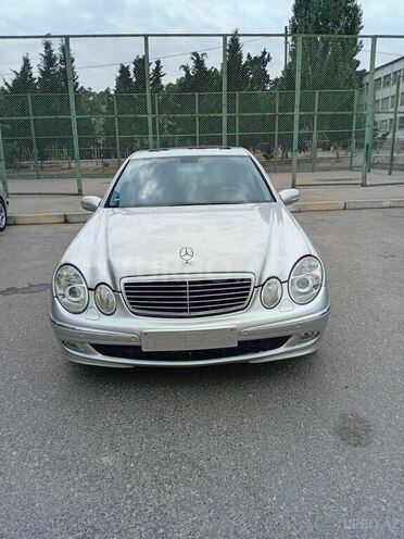 Mercedes E 270 2003, 270,000 km - 2.7 л - Bakı