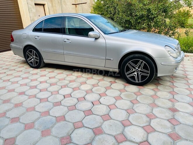 Mercedes E 320 2002, 308,000 km - 3.2 l - Bakı
