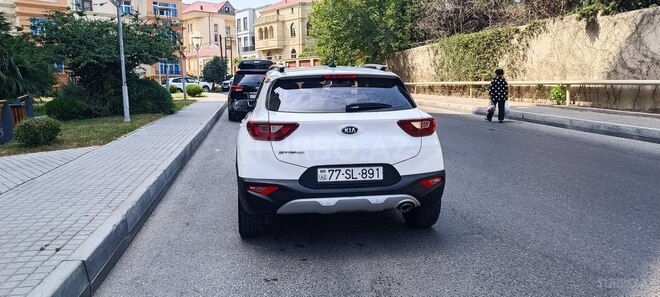 Kia Stonic 2017, 70,000 km - 1.6 l - Bakı