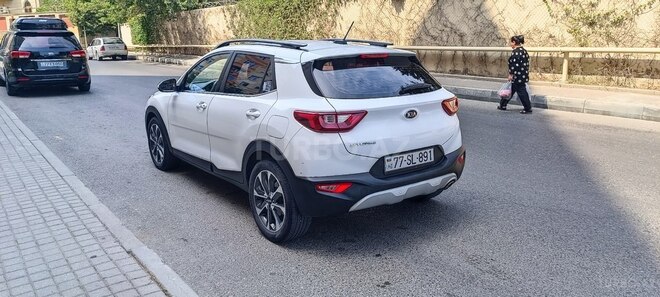 Kia Stonic 2017, 70,000 km - 1.6 l - Bakı
