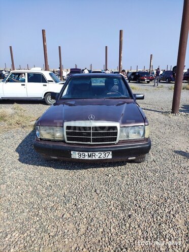 Mercedes 190 1991, 413,830 km - 1.8 l - Tovuz