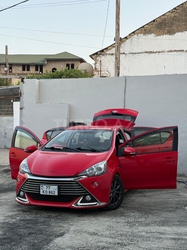Toyota Aqua 2014, 140,000 km - 1.5 l - Bakı