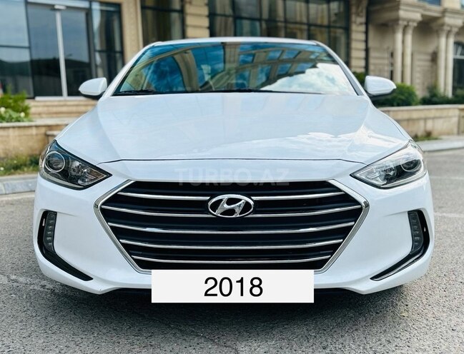 Hyundai Elantra 2018, 64,000 km - 2.0 l - Bakı