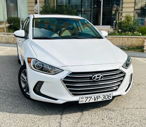 Hyundai Elantra 2018, 64,000 km - 2.0 l - Bakı