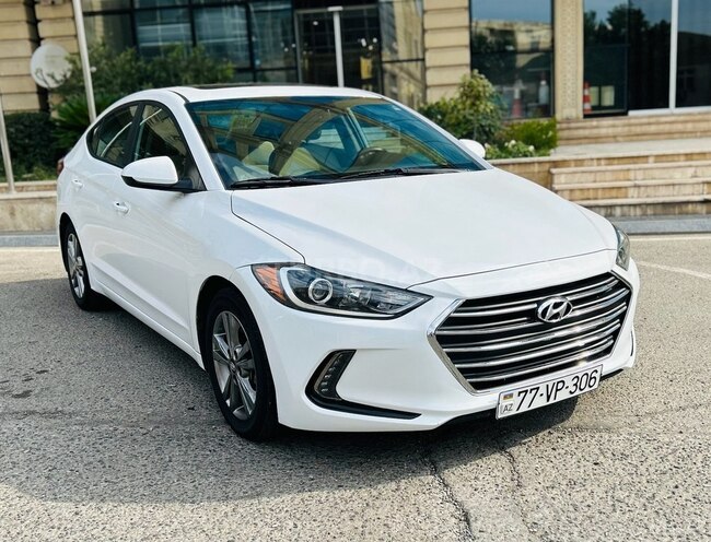 Hyundai Elantra 2018, 64,000 km - 2.0 l - Bakı