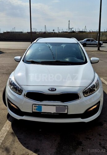 Kia  2015, 174,086 km - 1.4 l - Bakı