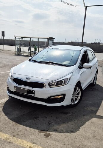 Kia  2015, 174,086 km - 1.4 l - Bakı