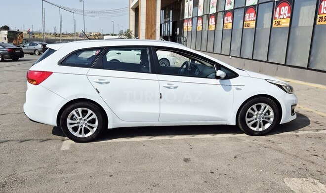 Kia  2015, 174,086 km - 1.4 l - Bakı