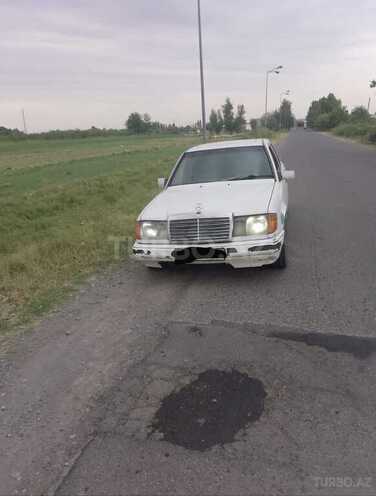 Mercedes E 250 1993, 326,456 km - 2.5 l - Tərtər