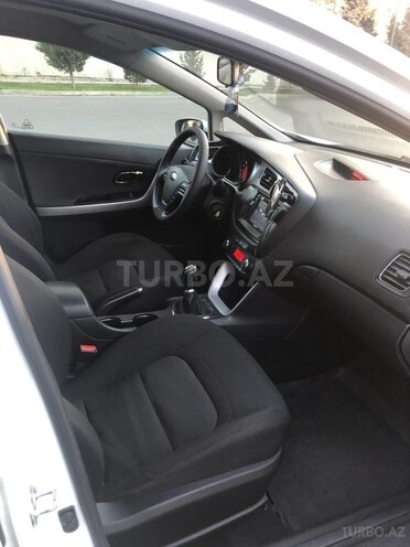 Kia  2014, 188,000 km - 1.6 l - Bakı