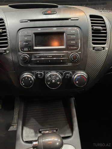 Kia Cerato 2015, 219,000 km - 1.6 l - Bakı