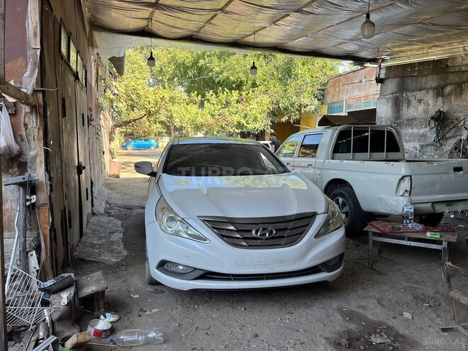 Hyundai Sonata 2012, 200,000 km - 2.4 l - Göyçay