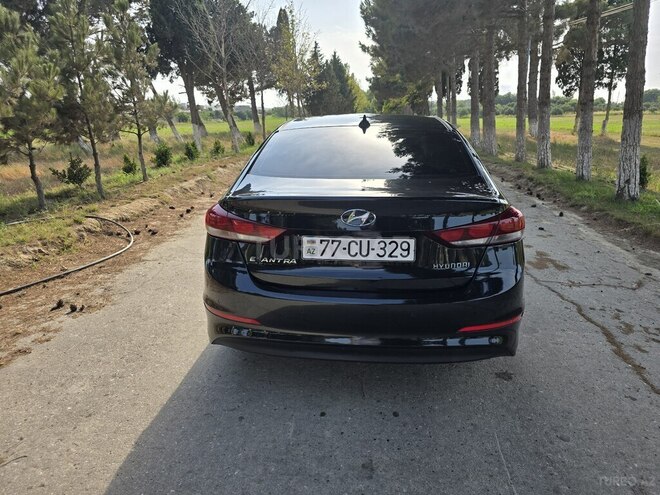 Hyundai Avante 2016, 195,000 km - 1.6 l - Bakı