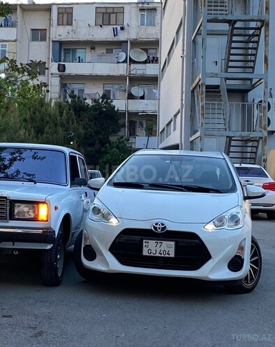 Toyota Aqua 2016, 80,000 km - 1.5 l - Bakı