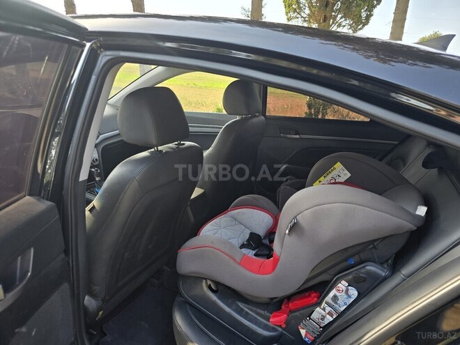 Hyundai Avante 2016, 195,000 km - 1.6 l - Bakı