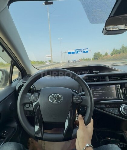 Toyota Aqua 2016, 80,000 km - 1.5 l - Bakı