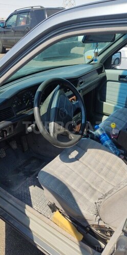 Mercedes 190 1992, 322,000 km - 2.0 л - Şəki