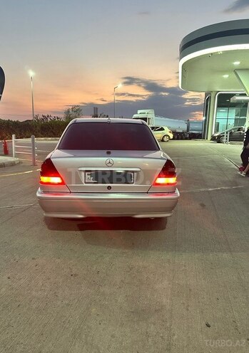 Mercedes C 200 1997, 456,000 km - 2.0 l - Bakı