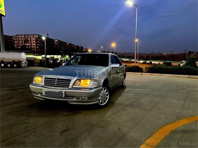 Mercedes C 200 1997, 456,000 km - 2.0 l - Bakı