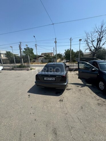 Mercedes C 220 1995, 500,000 km - 2.2 l - Qusar