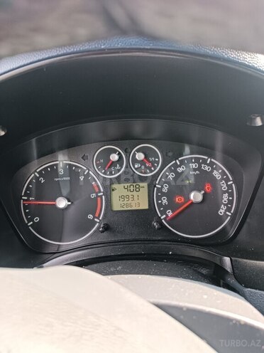 Ford Transit Connect 2010, 129,000 km - 1.8 l - Bakı