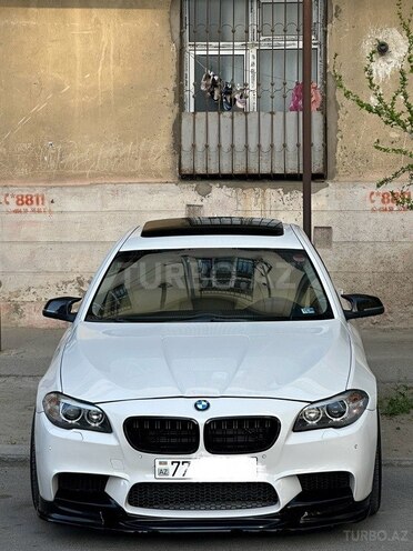 BMW 528 2015, 240,000 km - 2.0 l - Bakı