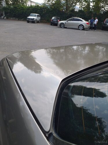 Mercedes E 200 1993, 340,000 km - 2.0 l - Zaqatala
