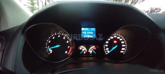 Ford Focus 2012, 137,000 km - 1.6 l - Bakı