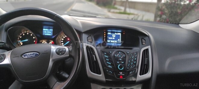 Ford Focus 2012, 137,000 km - 1.6 l - Bakı