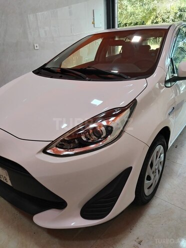 Toyota Aqua 2018, 80,000 km - 1.5 l - Bakı