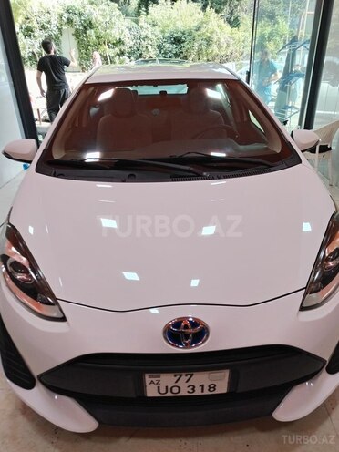 Toyota Aqua 2018, 80,000 km - 1.5 l - Bakı