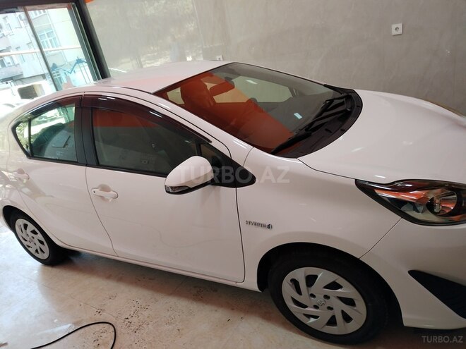 Toyota Aqua 2018, 80,000 km - 1.5 l - Bakı