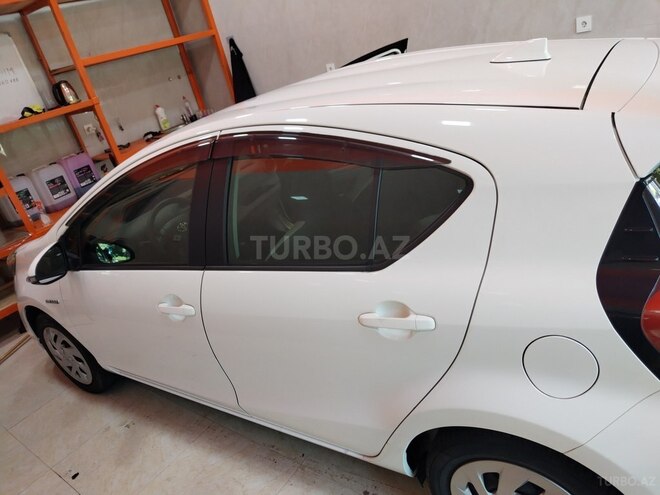 Toyota Aqua 2018, 80,000 km - 1.5 l - Bakı