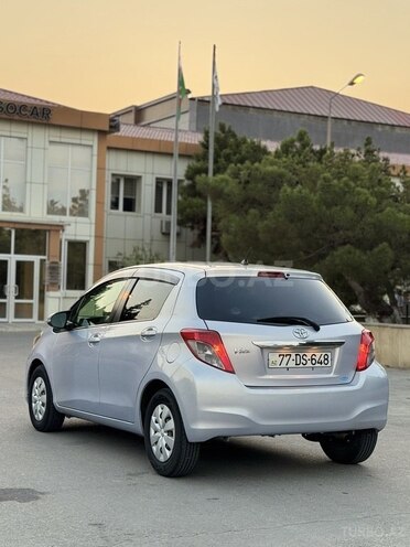 Toyota Vitz 2012, 174,000 km - 1.3 l - Bakı