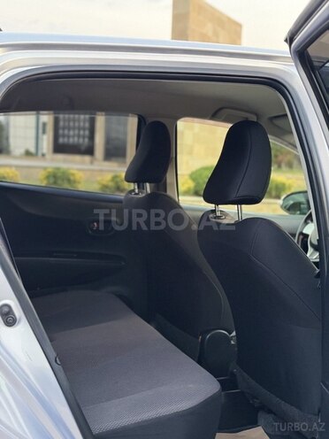 Toyota Vitz 2012, 174,000 km - 1.3 l - Bakı