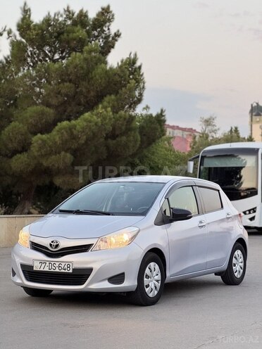 Toyota Vitz 2012, 174,000 km - 1.3 l - Bakı