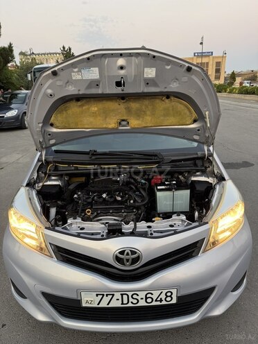 Toyota Vitz 2012, 174,000 km - 1.3 l - Bakı