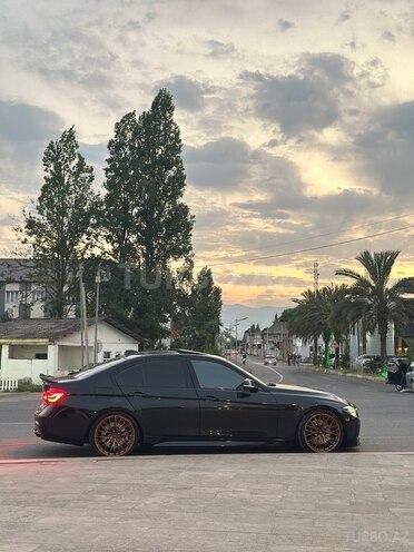 BMW 330 2018, 82,000 km - 2.0 l - Bakı