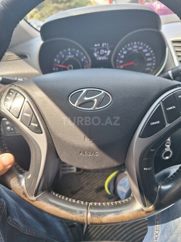 Hyundai Elantra 2015, 148,000 km - 1.8 л - Bakı