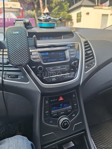 Hyundai Elantra 2015, 148,000 km - 1.8 л - Bakı
